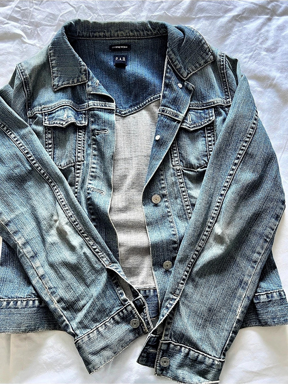 Gap Gapstretch denim jacket Denim Jacket in Blue Size Medium Like New